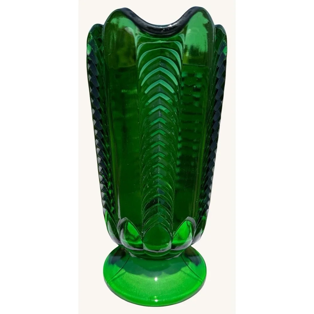 Antique EAPG Florida Pattern Water Pitcher Emerald Green 9.75